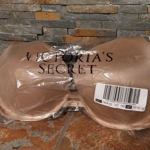 Victoria's secret very sexy push-up bra